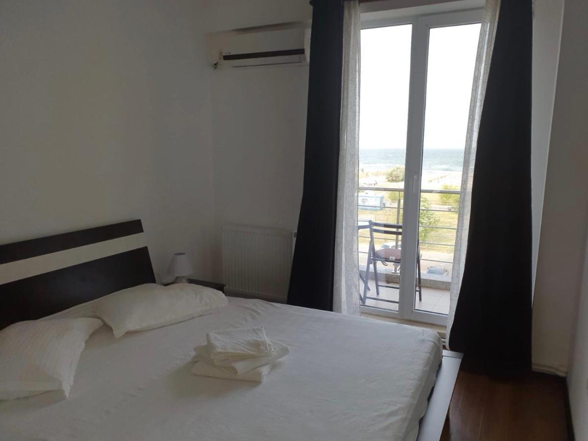 Fratellyvibe Mamaia Apartment Exterior photo