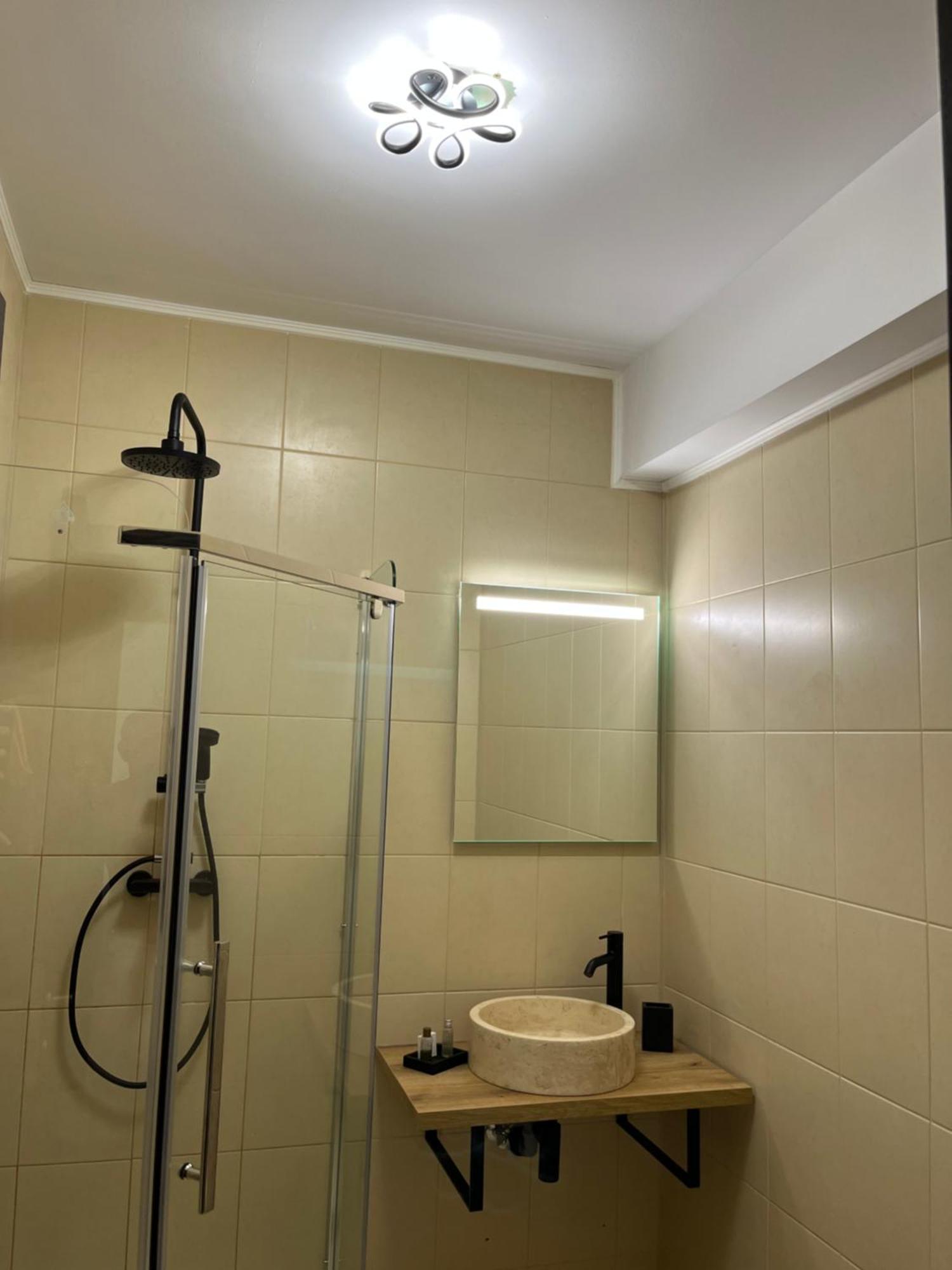 Fratellyvibe Mamaia Apartment Exterior photo