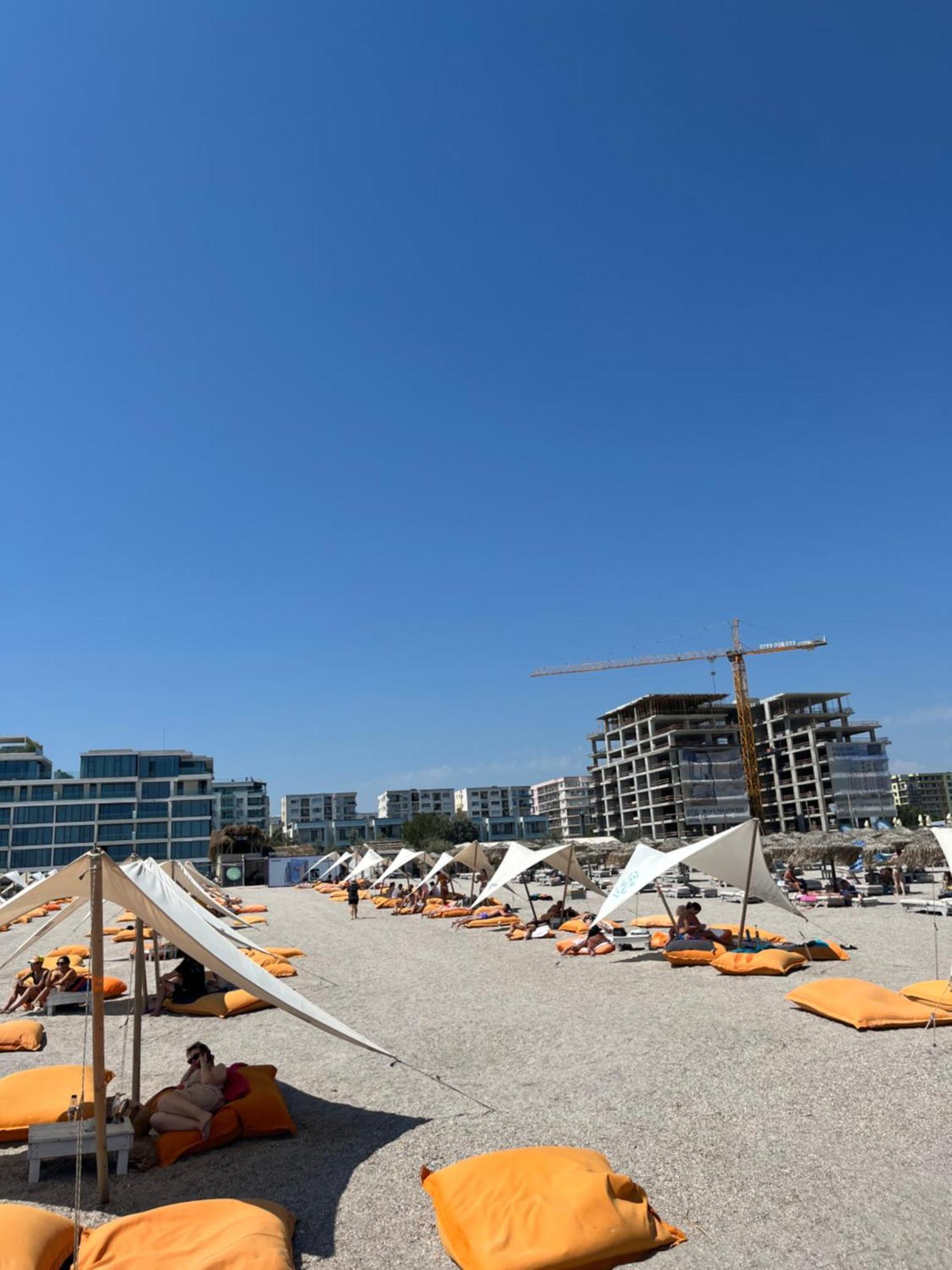 Fratellyvibe Mamaia Apartment Exterior photo