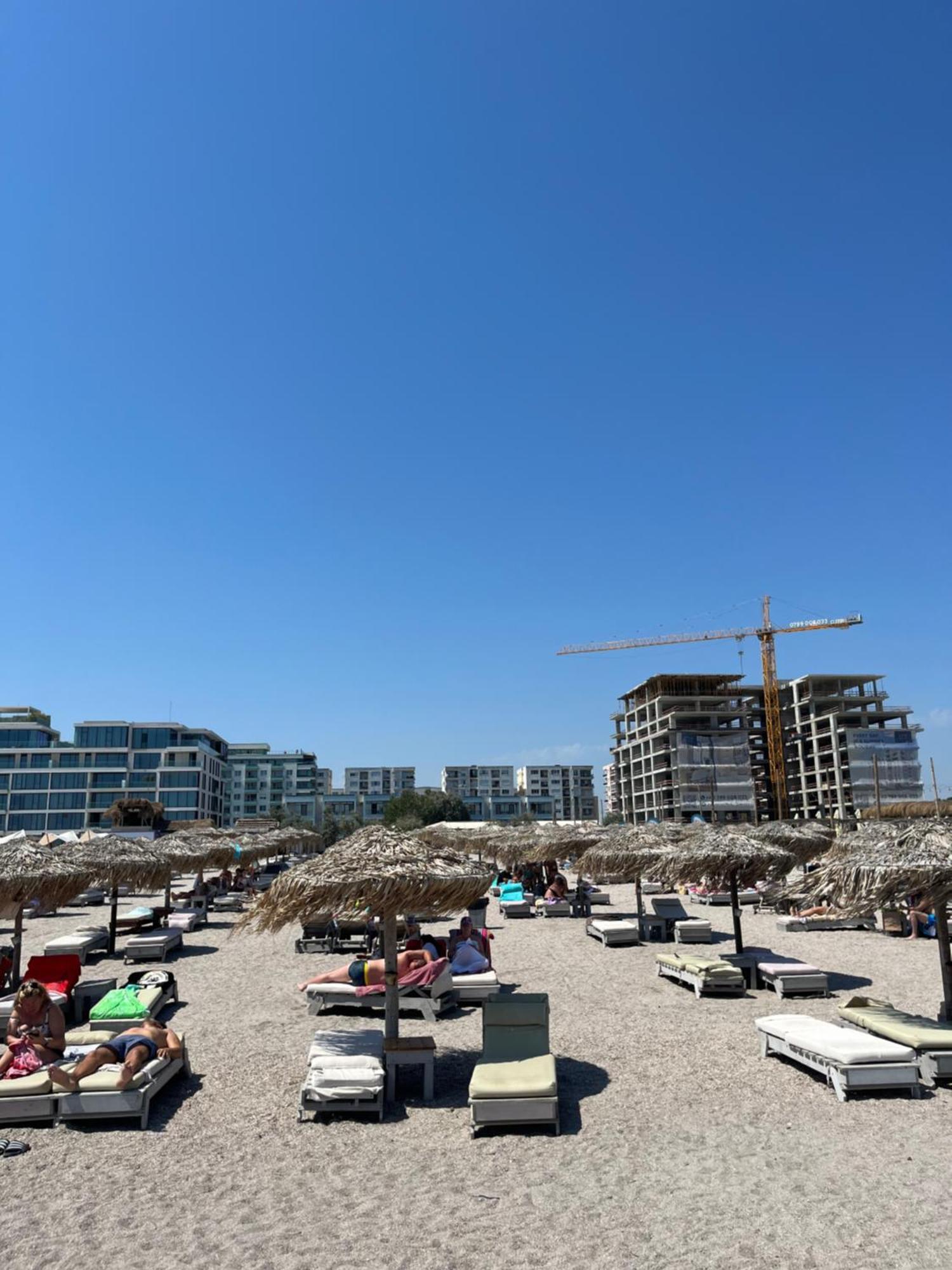 Fratellyvibe Mamaia Apartment Exterior photo